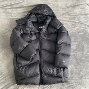 The North Face Women’s 550 Puffer Jacket